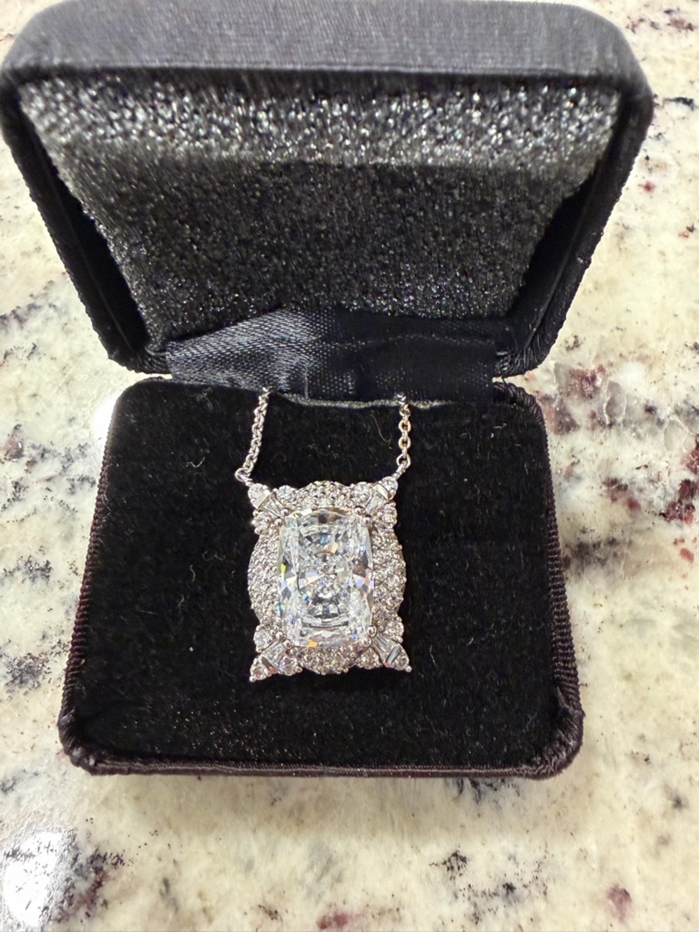 Victoria Wieck Silver Necklace with Clear Cushion-Cut Center - 925 Italy